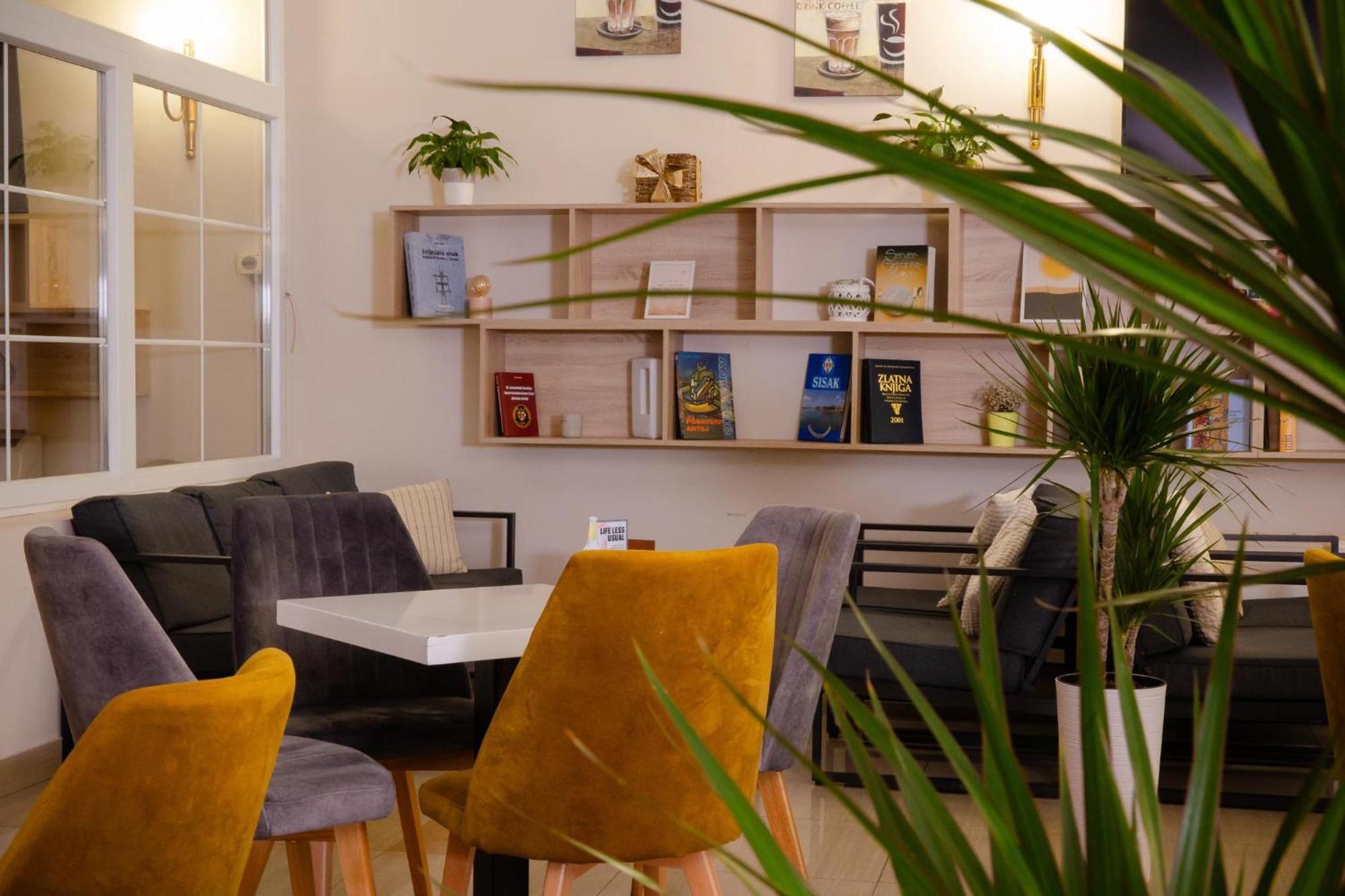 Hotel Panonija Sisak Eksteriør bilde